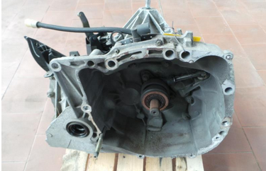 Schaltgetriebe Getriebe 5 Gang JH3128 1.2 55kw Renault Clio III 3 BJ06